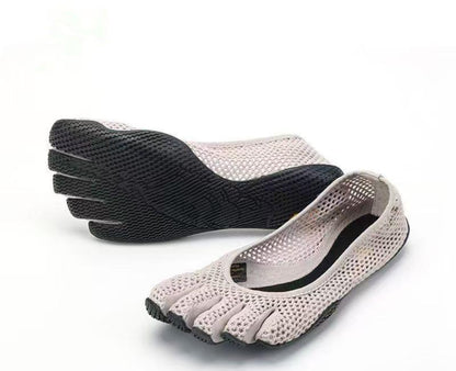 Classic Split-Toe Ballet Flats